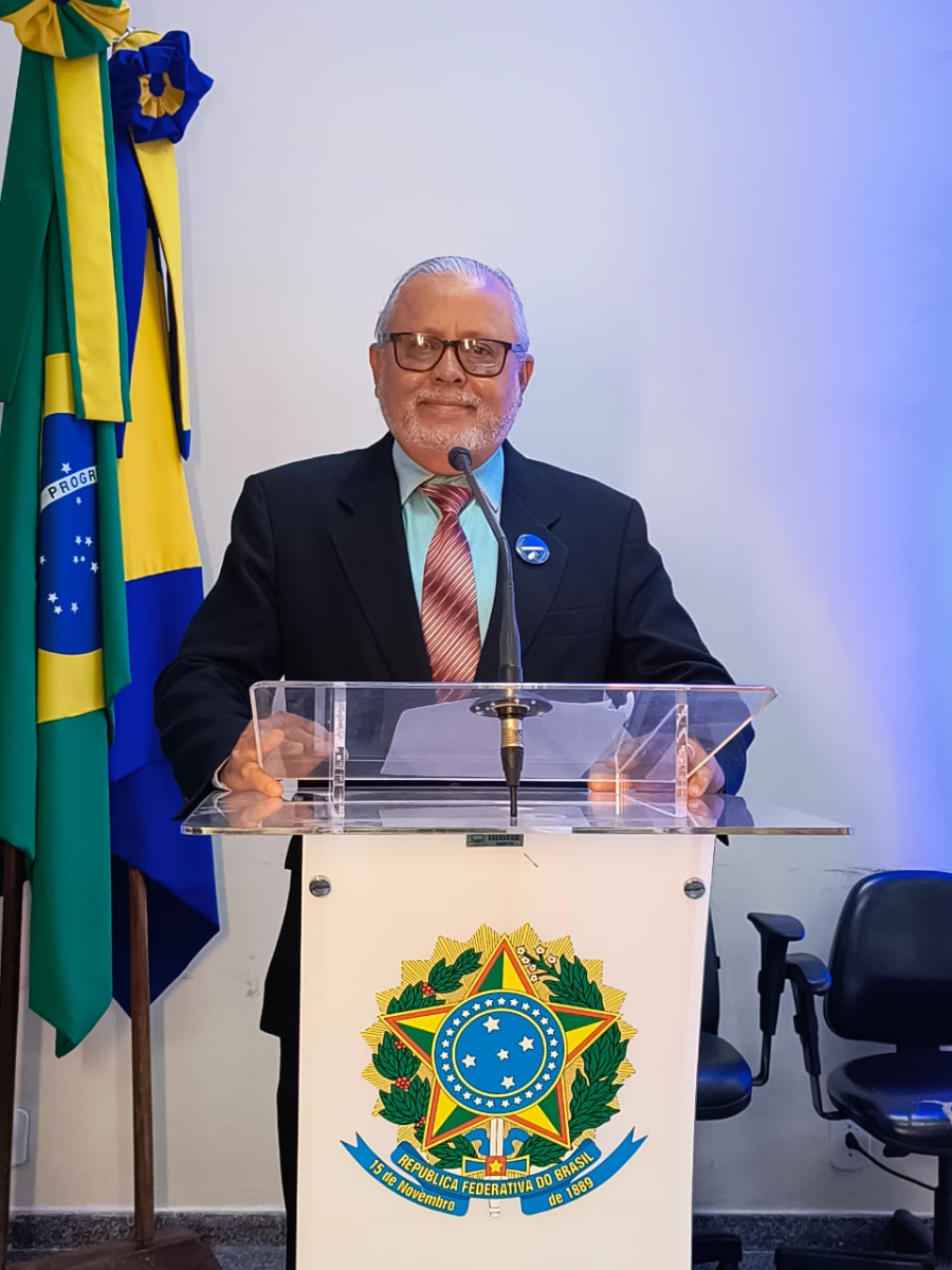 Luiz Carlos Dussantus: Uma Voz Marcante no Rádio Estanciano